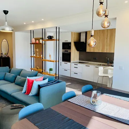 Apartment Lovely For Family And Group Of Friends *